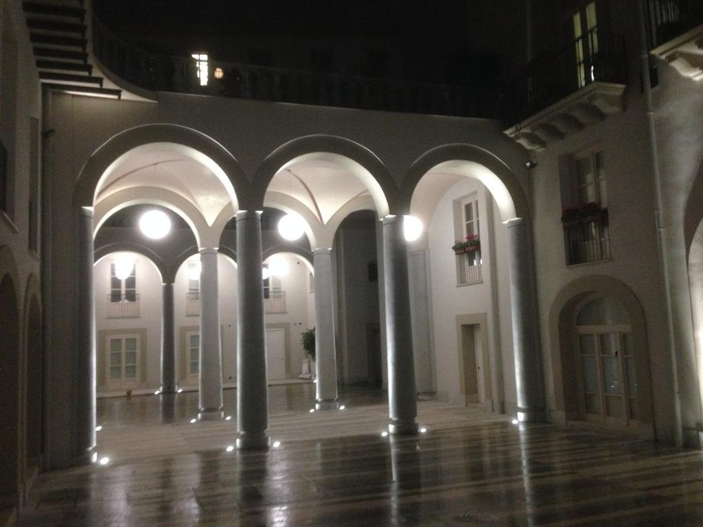Appartamento In Palazzo Lampedusa Palermo Ngoại thất bức ảnh