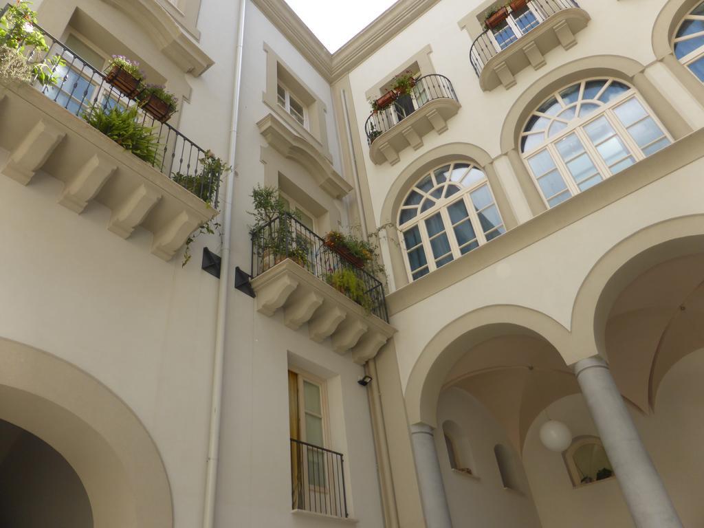 Appartamento In Palazzo Lampedusa Palermo Ngoại thất bức ảnh
