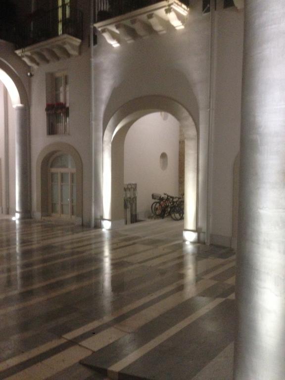 Appartamento In Palazzo Lampedusa Palermo Ngoại thất bức ảnh